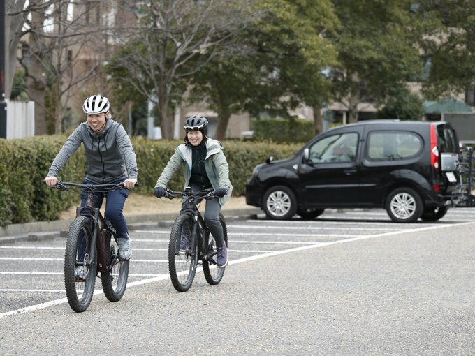 僕たちにはこの大きさがぴったり 愛車のカングービボップと運命の出会いを果たしたカップル 旬ネタ 日刊カーセンサー