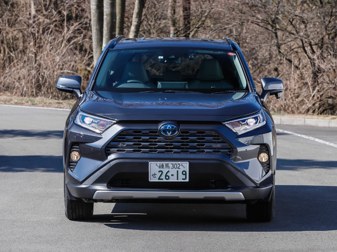 試乗 新型 トヨタ Rav4 オンロードでも楽しく オフロードはもっと楽しく走れる本格suv 試乗レポート 日刊カーセンサー